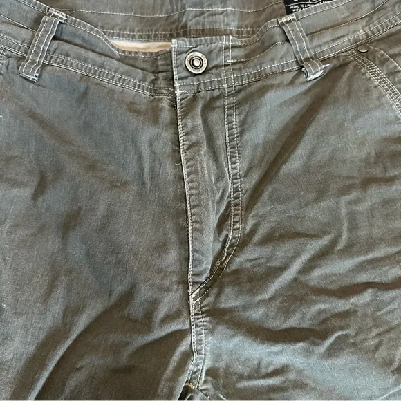 KÜHL Men’s Outdoor Hiking Shorts Size 32 Green Cotton Nylon - Picture 4 of 12